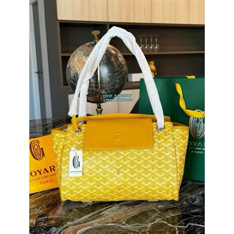 price of goyard belvedere mm bag|goyard rouette souple price.